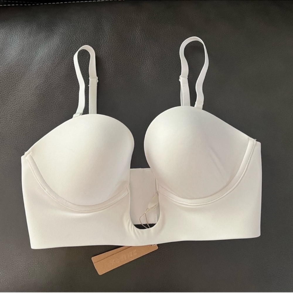 SKIMS White Deep Plunge Bra